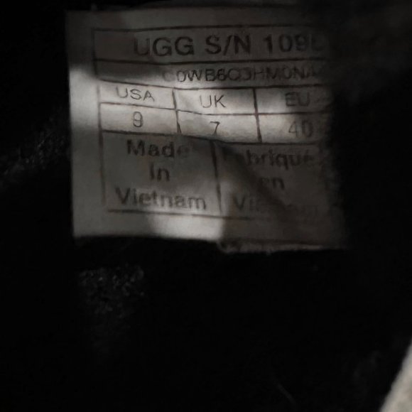 UGG Fluff Yeah Ruby Black Slippers- Size 9 - Picture 9 of 9